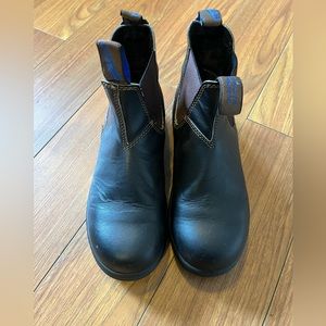 Blundstone Women’s Work Boots US SIZE 9